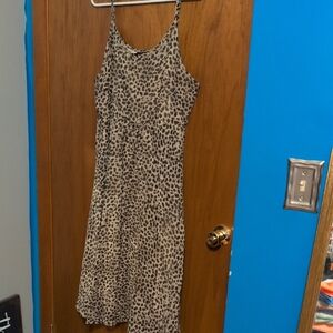 Chic Animal Print Midi Dress